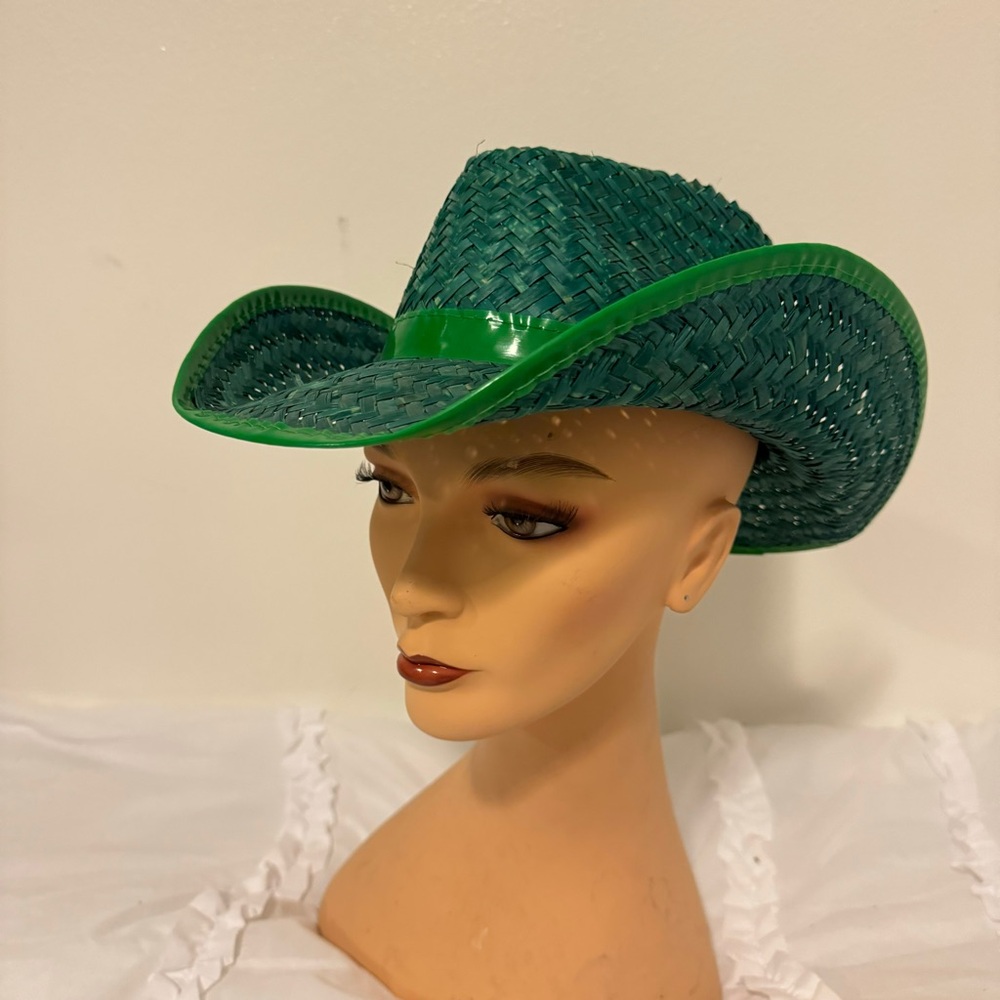 1990s Vintage Green Woven Straw Cowboy Hat Western Style